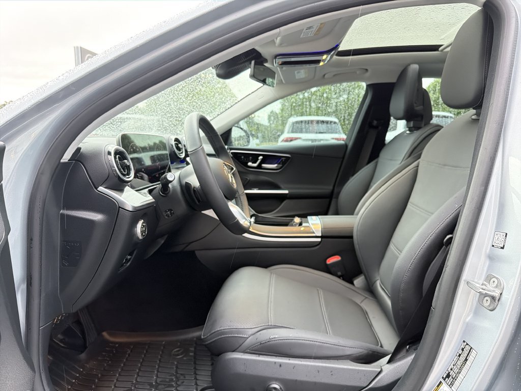 Certified 2026 Mercedes-Benz C 300 4MATIC Sedan image 17