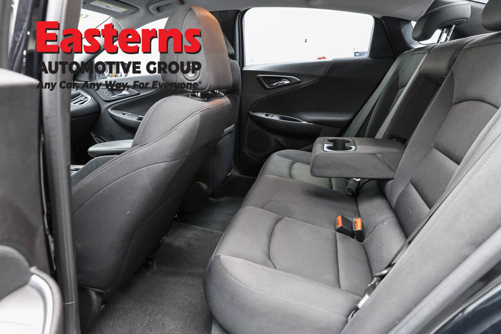 Used 2025 Chevrolet Malibu LT FWD image 22