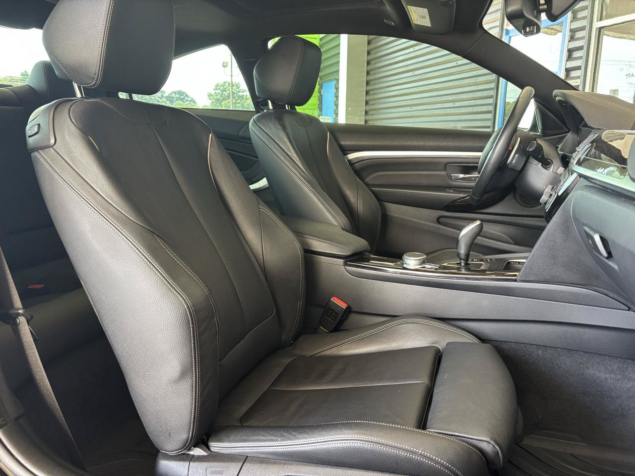 Used 2020 BMW 430i Coupe w/ Executive Package RWD image 28