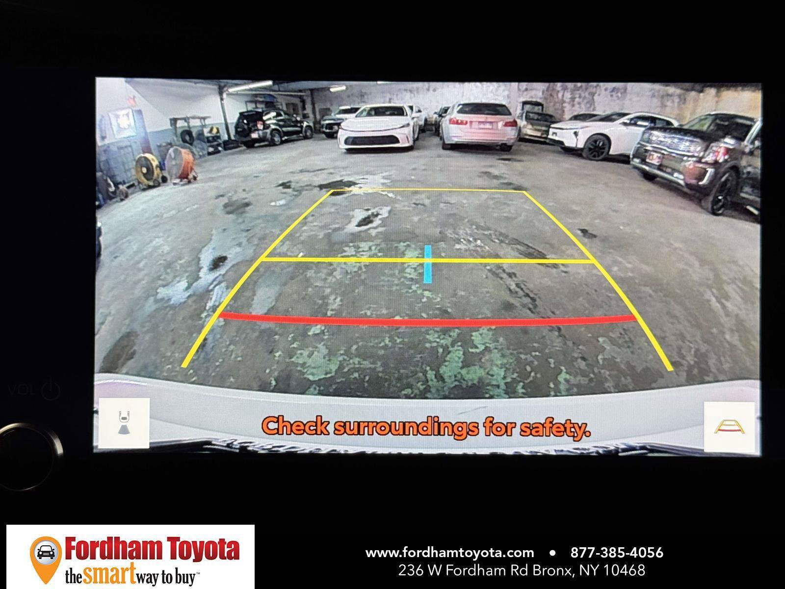 Used 2025 Toyota Camry SE FWD image 28