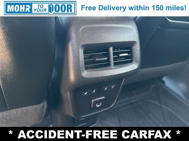 Used 2024 Chevrolet Equinox Premier image 30