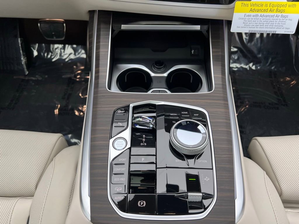 New 2026 BMW X7 xDrive40i image 13