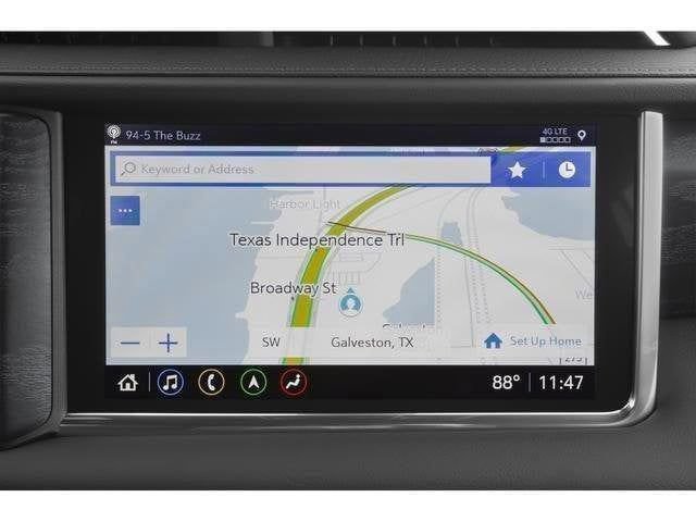 Used 2022 GMC Yukon XL Denali w/ Denali Premium Package image 12