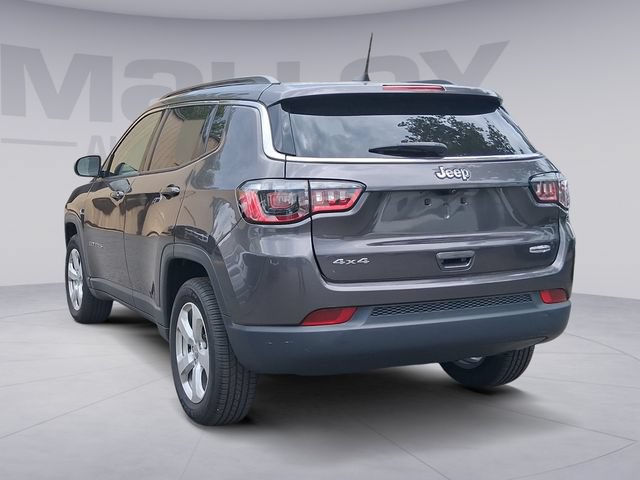 Used 2021 Jeep Compass Latitude w/ Sun and Sound Group AWD/4WD image 3
