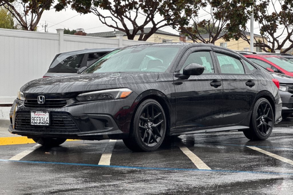 Used 2023 Honda Civic Sport image 8