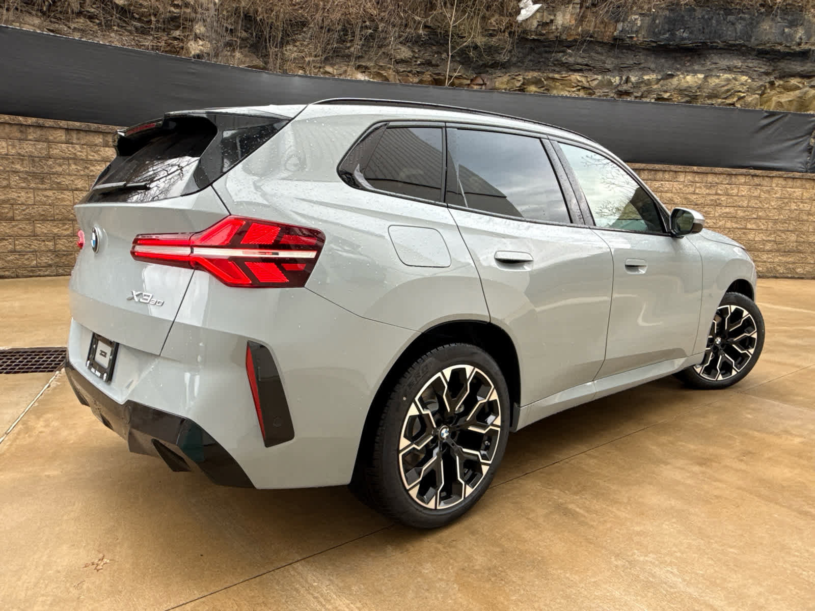 New 2026 BMW X3 xDrive30 w/ M Sport Package image 3