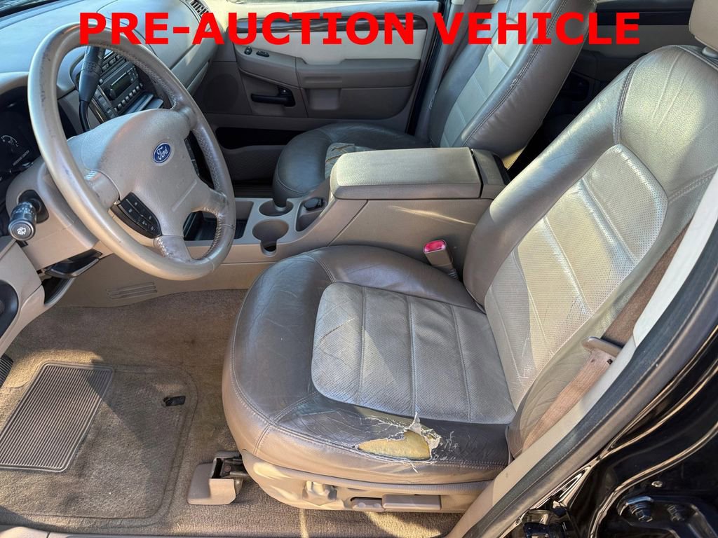 Used 2002 Ford Explorer Eddie Bauer image 10