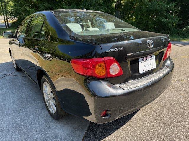 Used 2010 Toyota Corolla FWD image 14