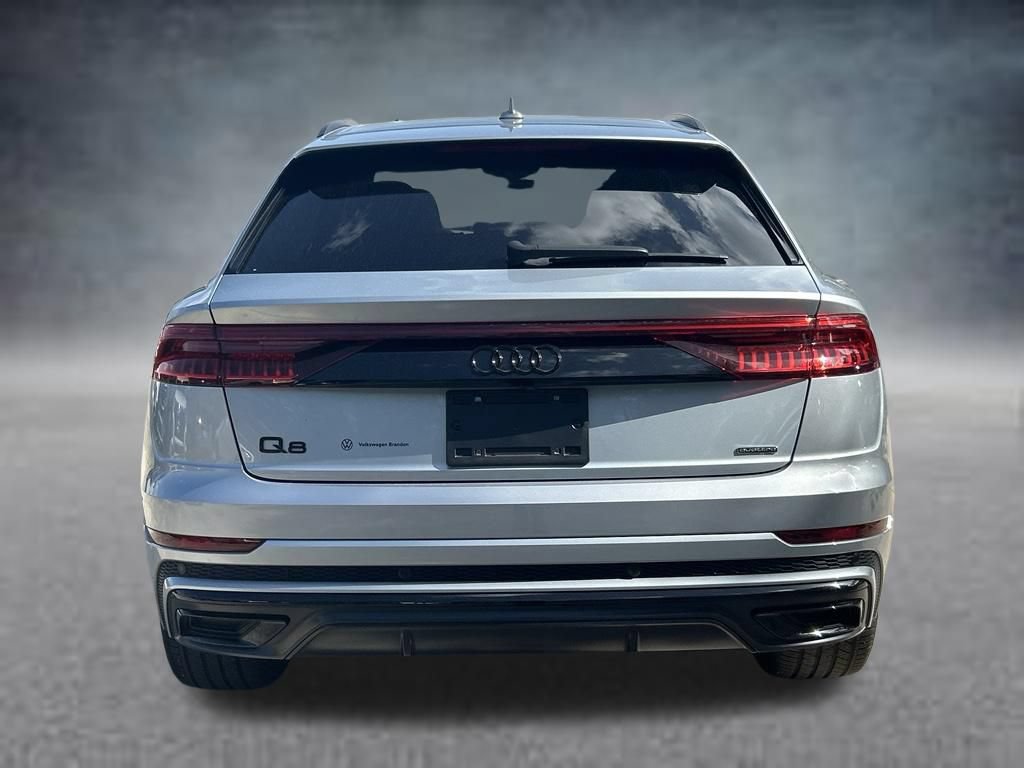 Used 2023 Audi Q8 Premium Plus w/ Premium Plus Package AWD/4WD image 4