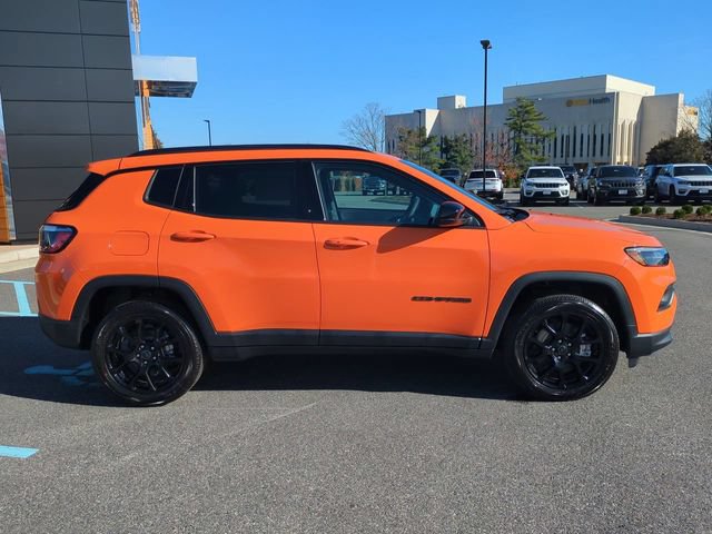 New 2026 Jeep Compass Latitude AWD/4WD image 3