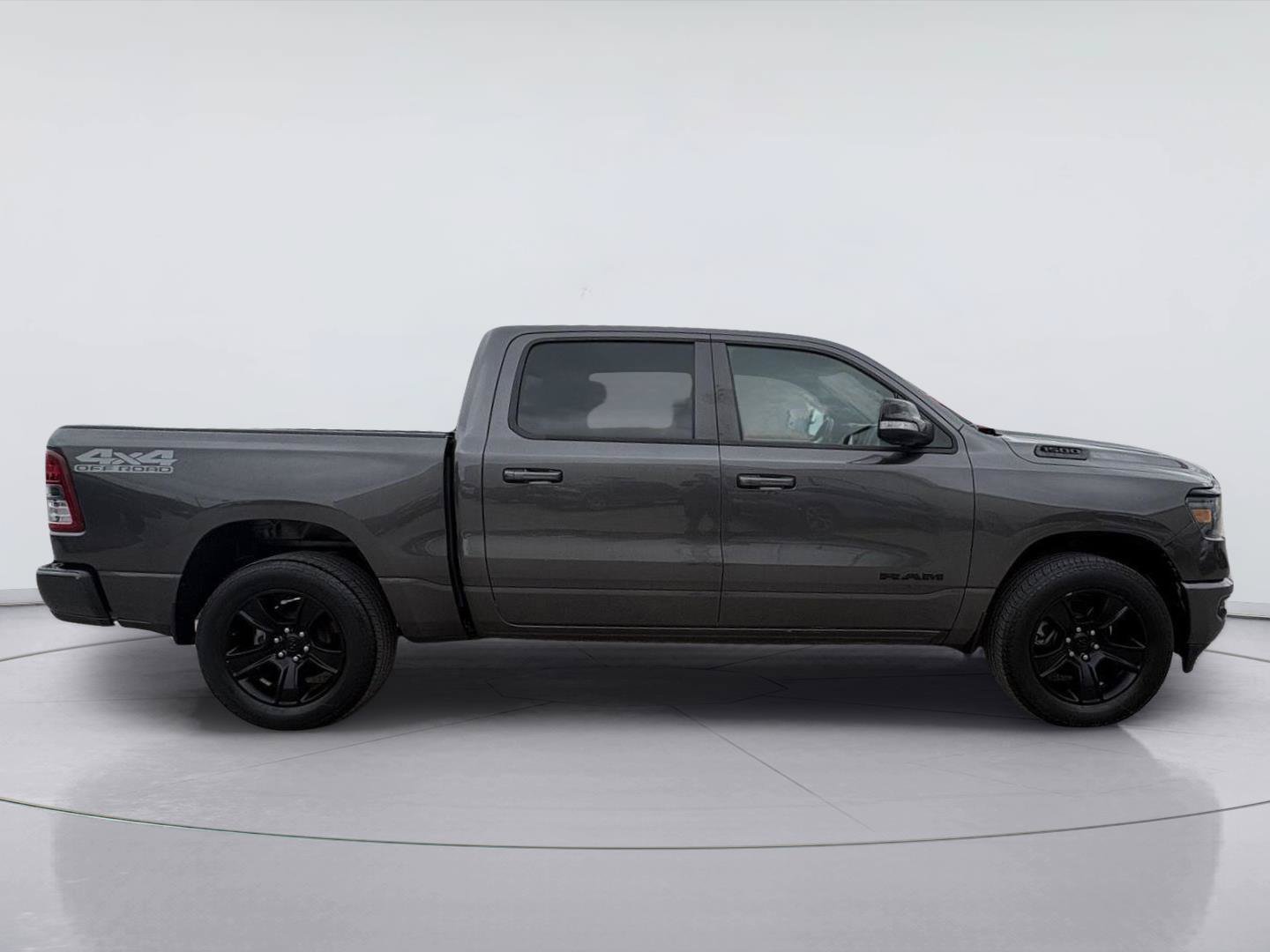 Used 2021 RAM 1500 Big Horn AWD/4WD image 3