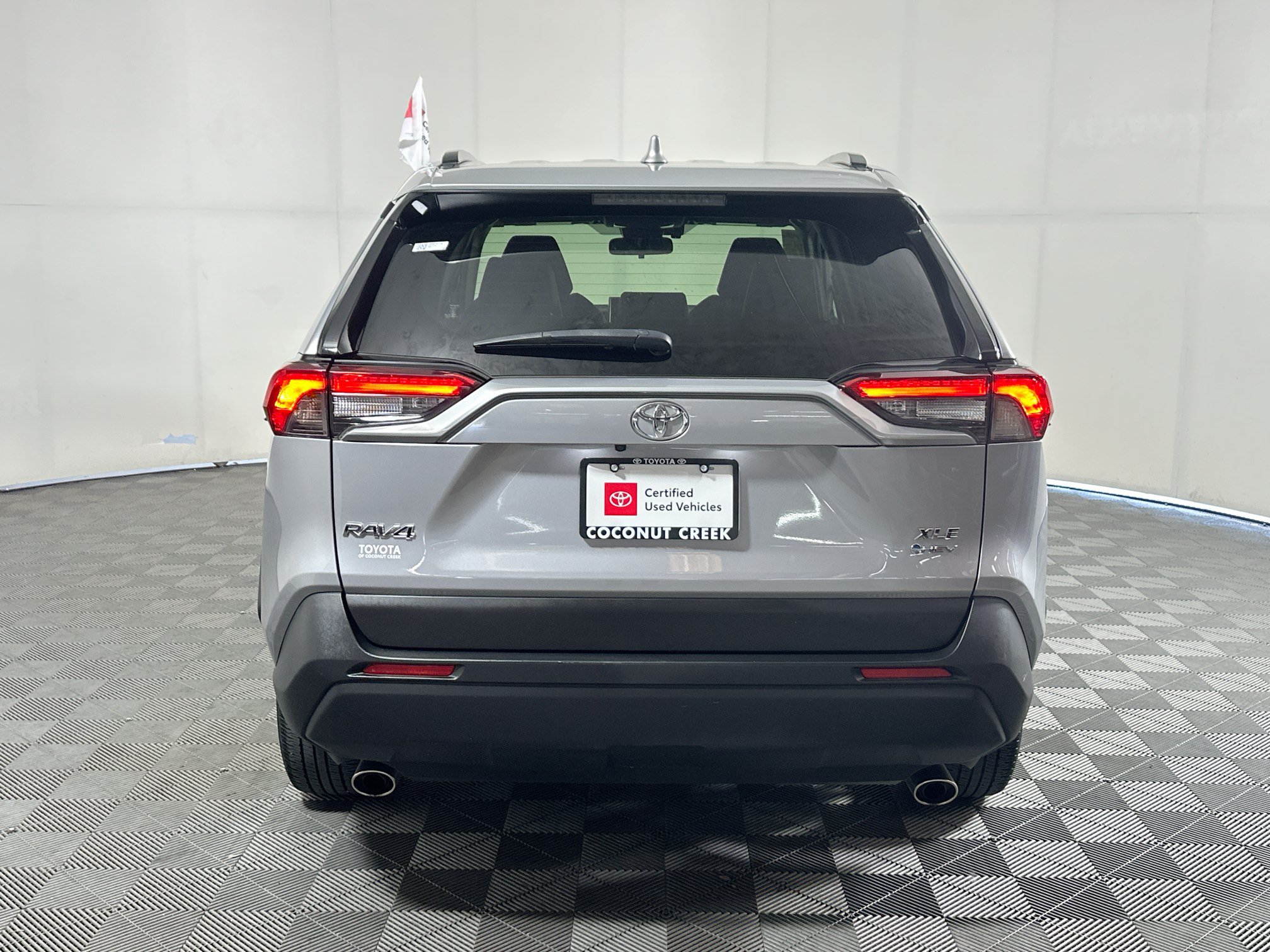 Certified 2025 Toyota RAV4 XLE Premium w/ Weather Package AWD/4WD image 4