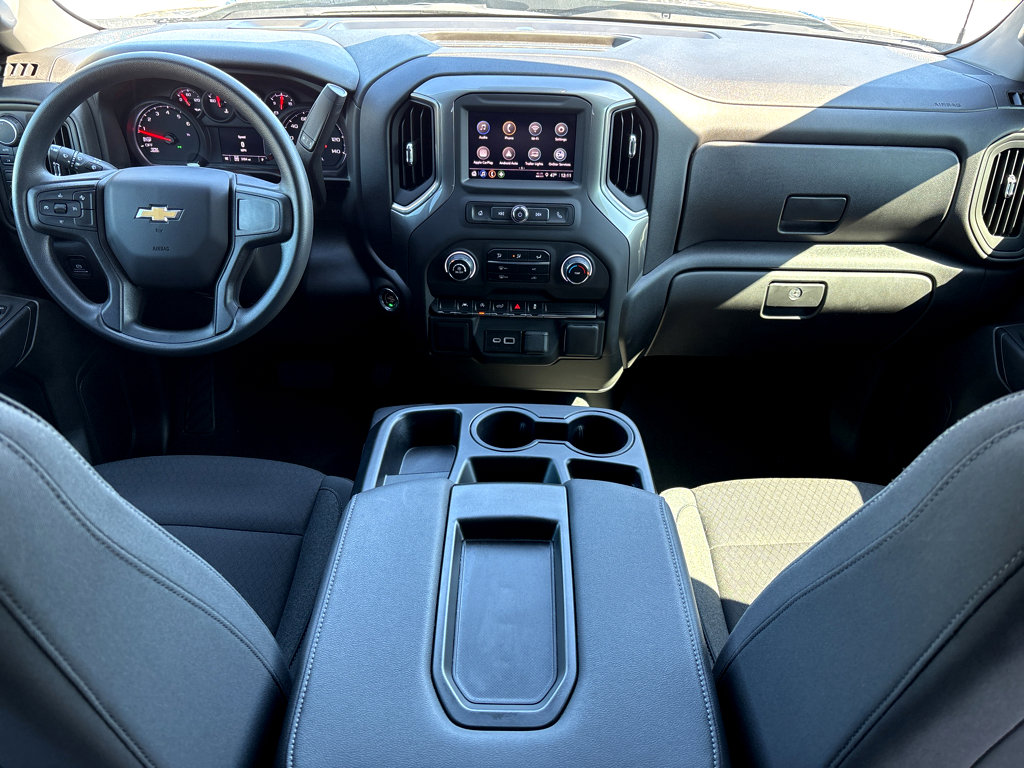 Used 2026 Chevrolet Silverado 1500 Custom image 4