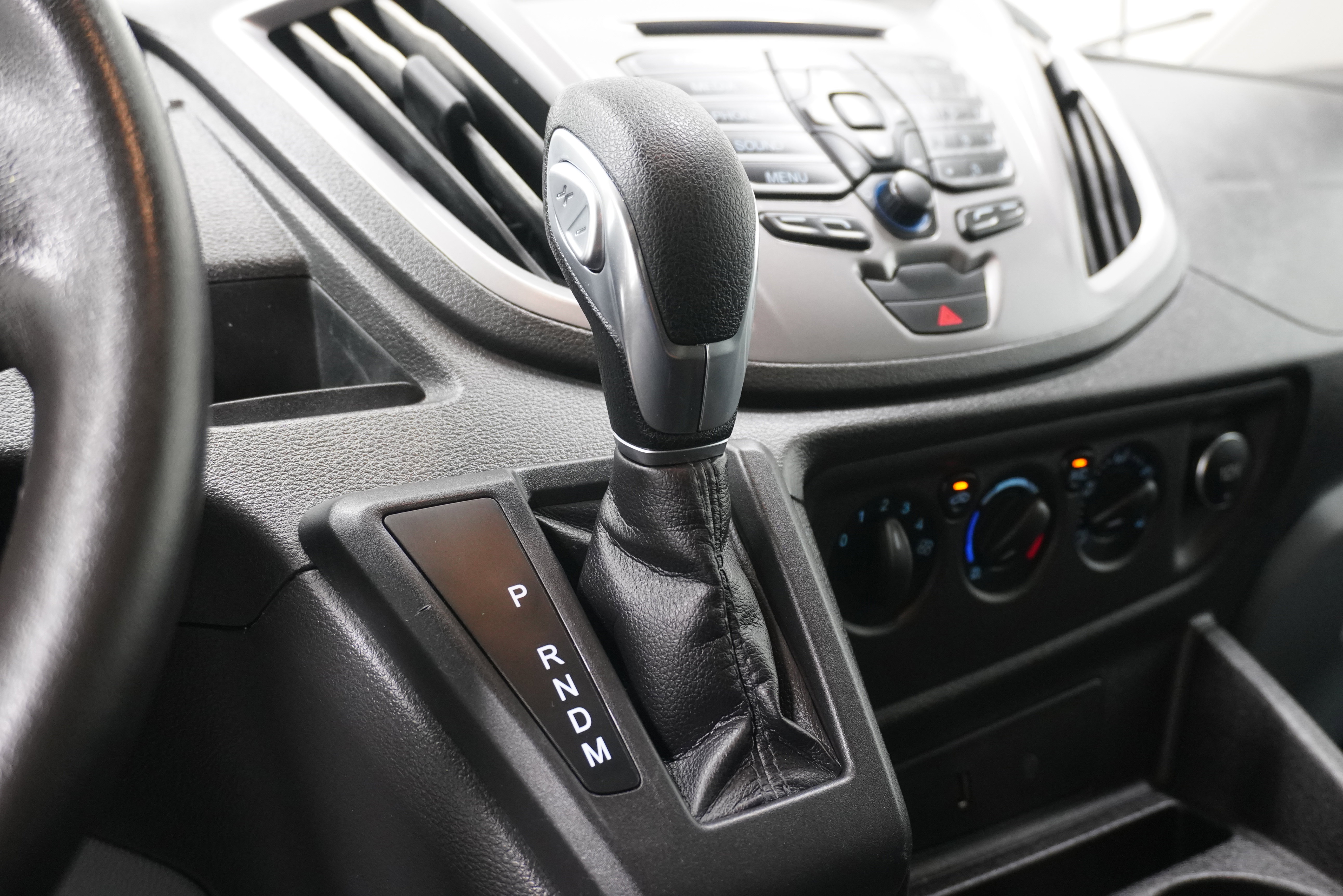 Used 2017 Ford Transit 150 XLT RWD image 16