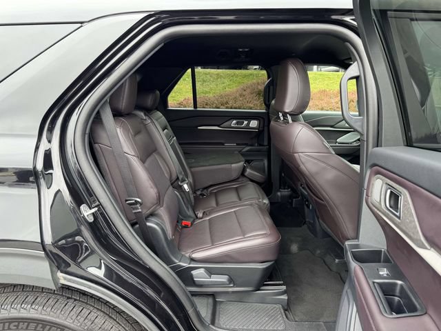 Certified 2026 Ford Explorer Platinum AWD/4WD image 12