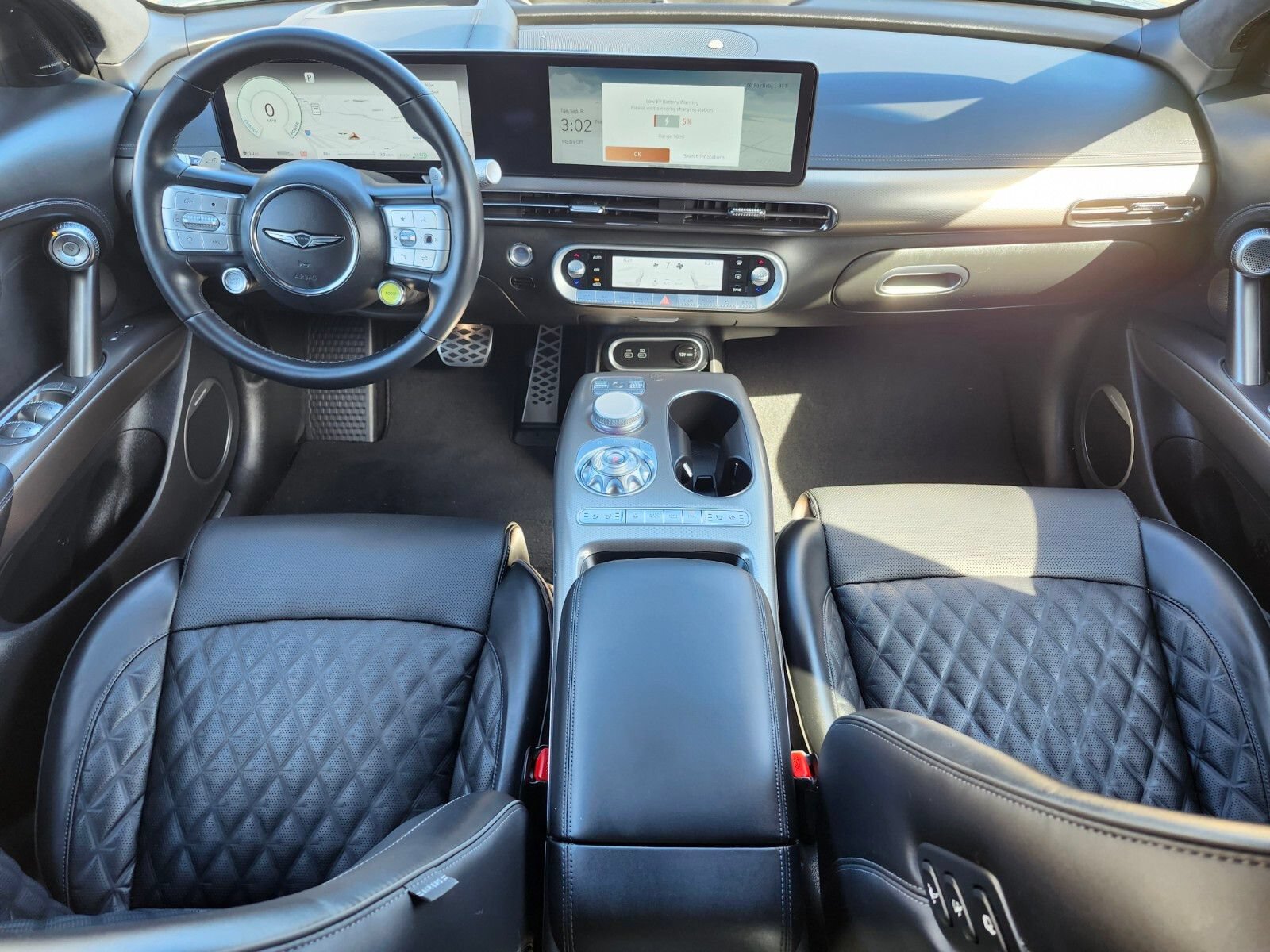 Used 2023 Genesis GV60 Performance AWD/4WD image 9