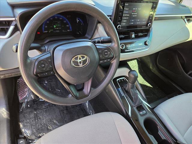 Used 2022 Toyota Corolla LE FWD image 10
