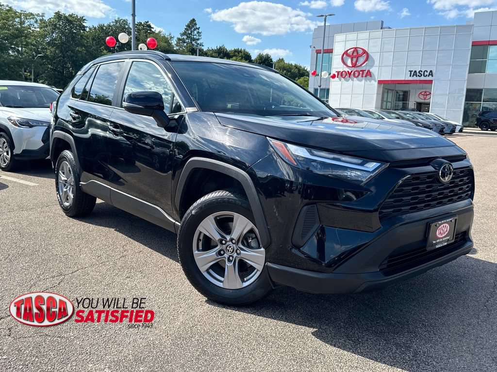 Used 2024 Toyota RAV4 XLE FWD image 1