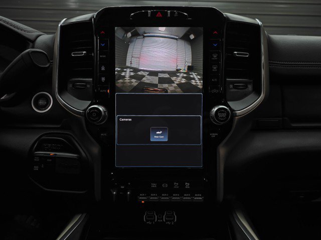 Used 2023 RAM 4500 Laramie AWD/4WD image 32
