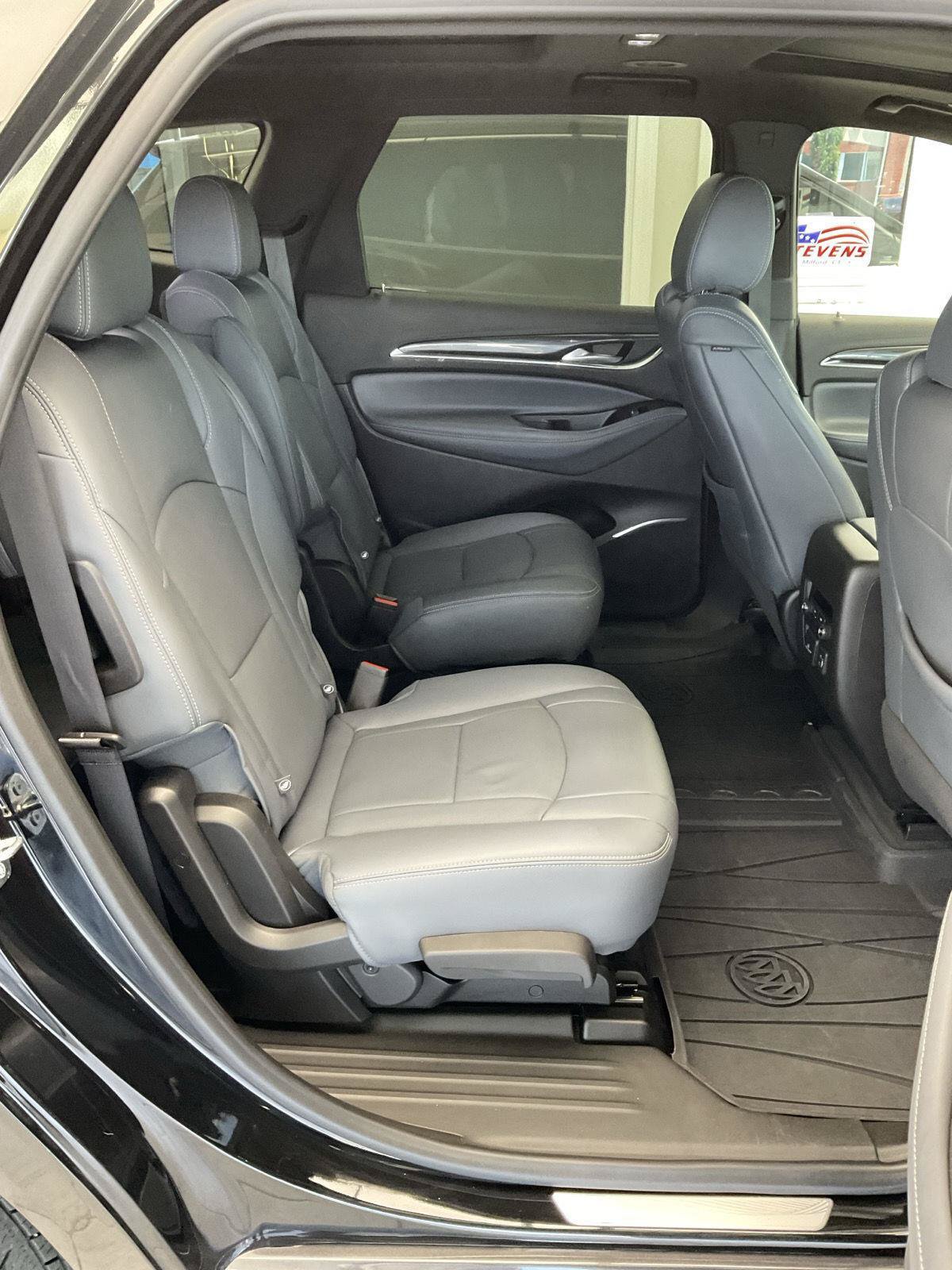 Used 2024 Buick Enclave Essence w/ Experience Buick Package AWD/4WD image 13