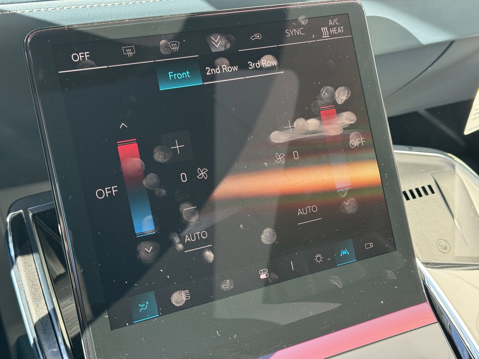 New 2025 Cadillac Escalade IQ Luxury 2 image 24