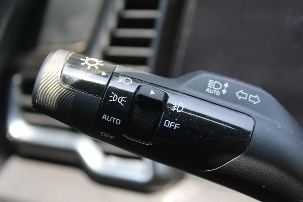 Certified 2023 Kia Sportage SX FWD image 29
