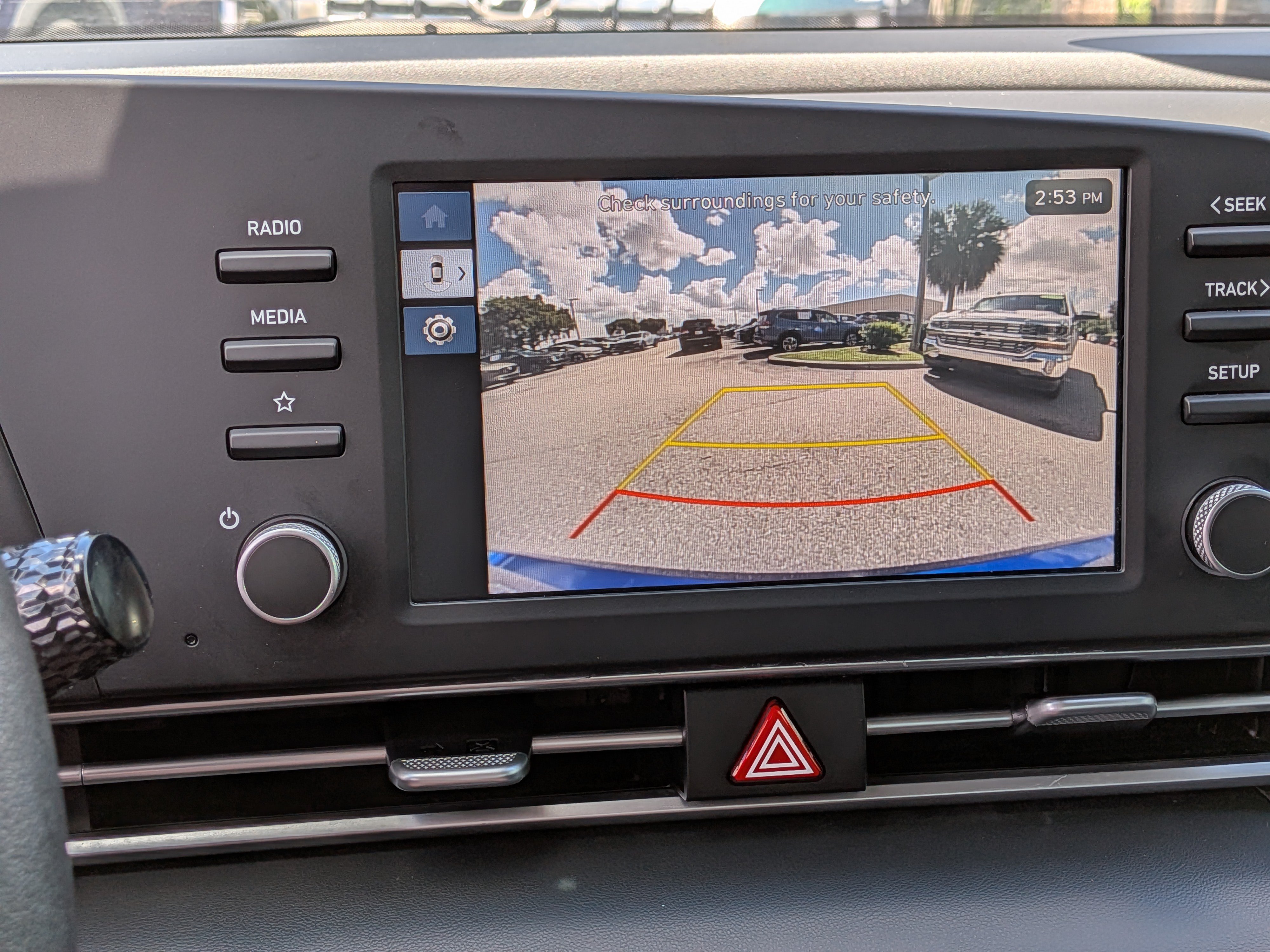 Used 2024 Hyundai Elantra SE FWD image 29