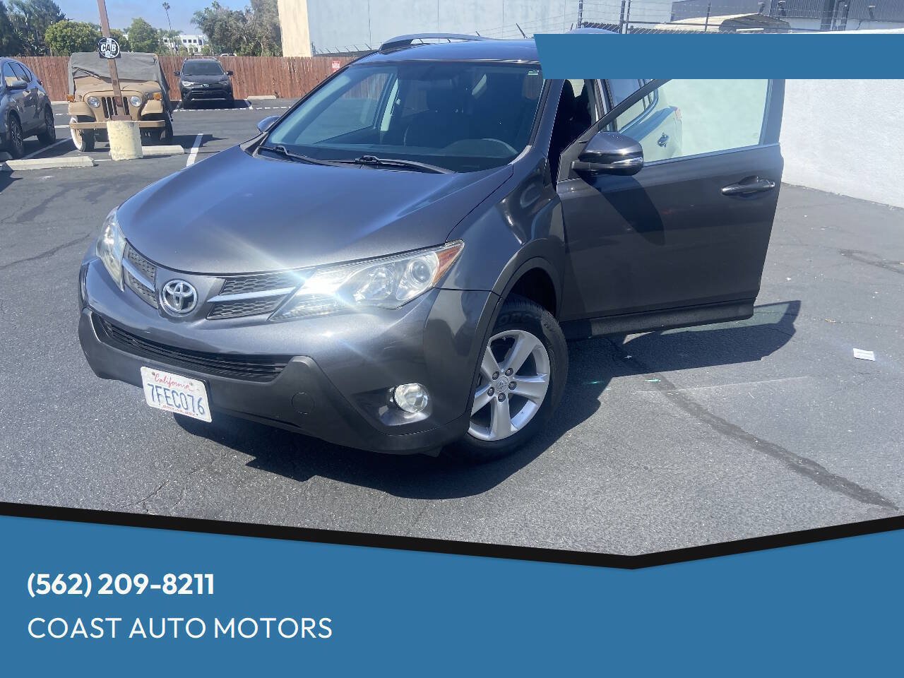 Used 2014 Toyota RAV4 XLE FWD image 1