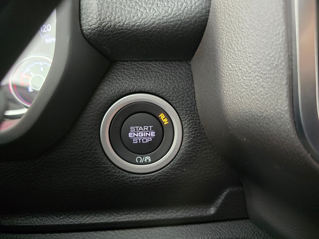 New 2026 RAM 3500 Big Horn AWD/4WD image 21