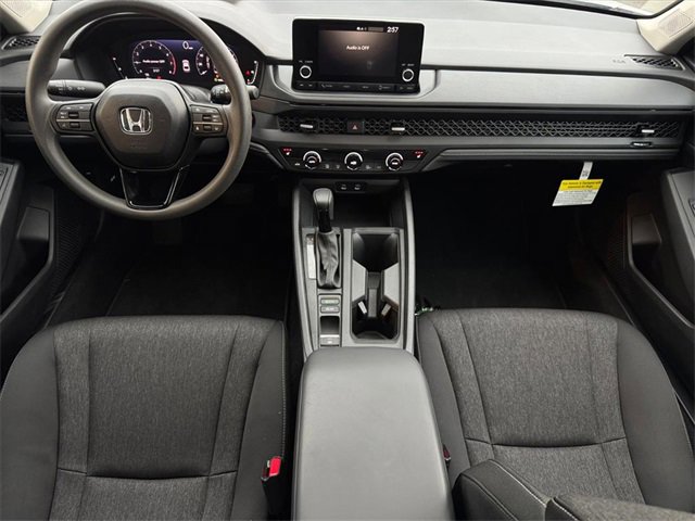 Used 2025 Honda Accord SE image 4