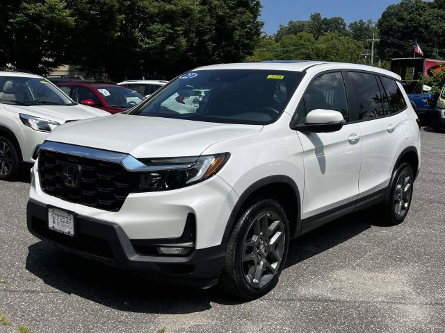 Used 2023 Honda Passport EX-L image 2