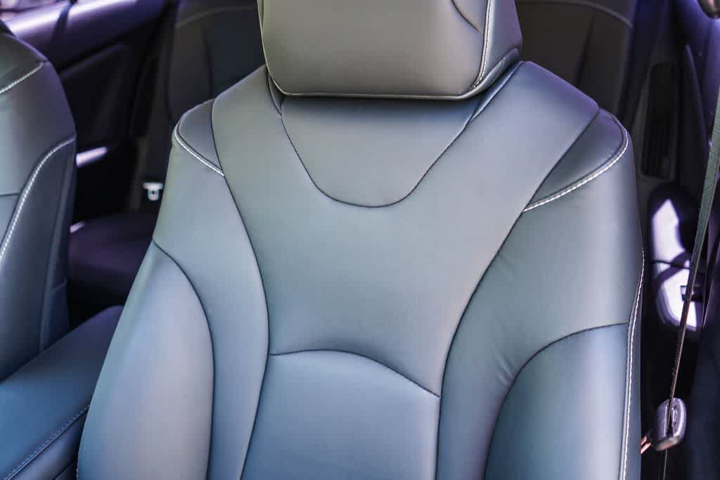 Used 2020 Toyota Prius Prime XLE FWD image 23