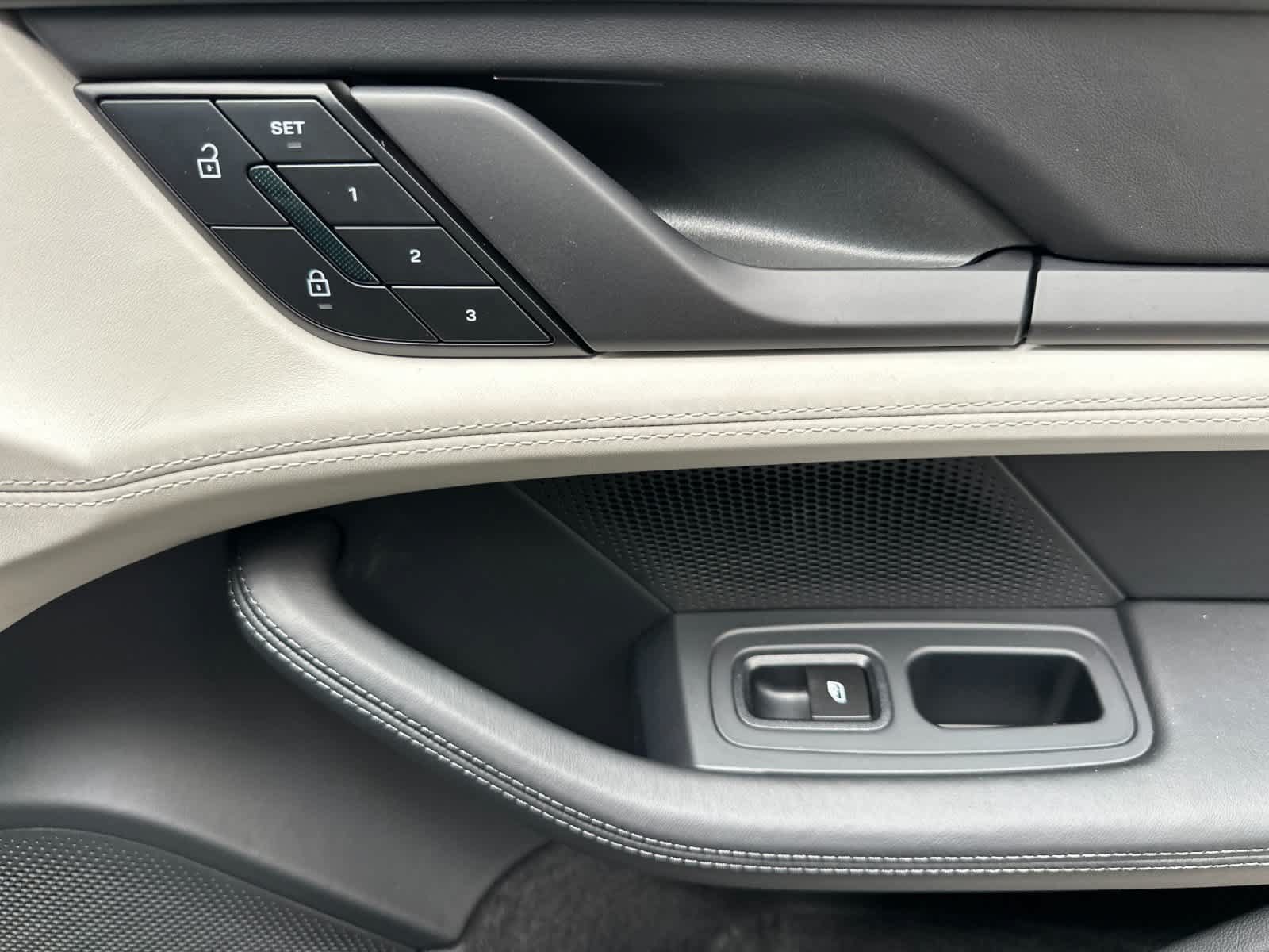 New 2026 Porsche Taycan AWD/4WD image 18