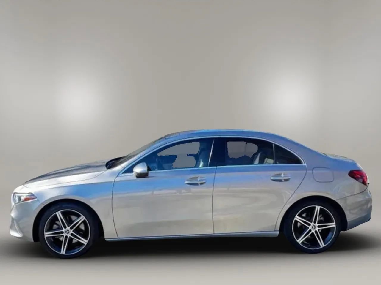 Used 2019 Mercedes-Benz A 220 image 7
