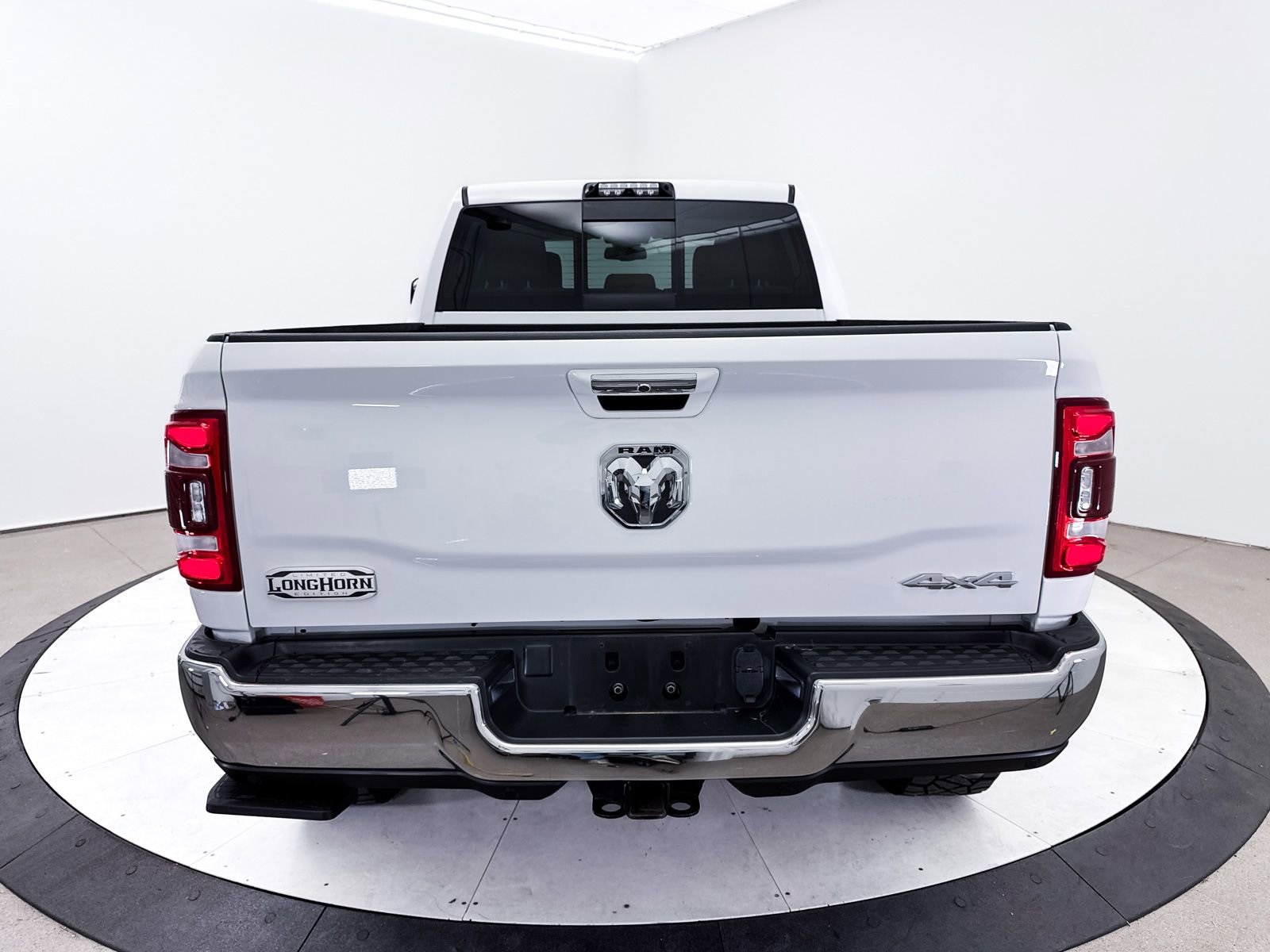 Used 2021 RAM 2500 Limited image 17