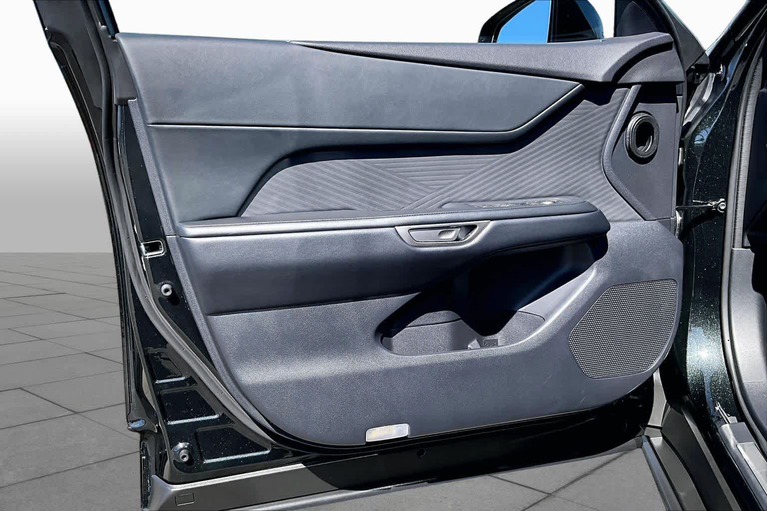 Used 2026 Lexus ES 350e w/ Convenience Package FWD image 20