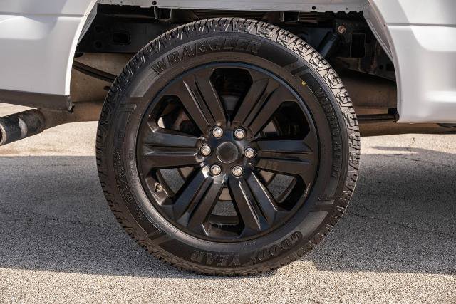 Certified 2019 Ford F150 XLT w/ Equipment Group 302A Luxury AWD/4WD image 10
