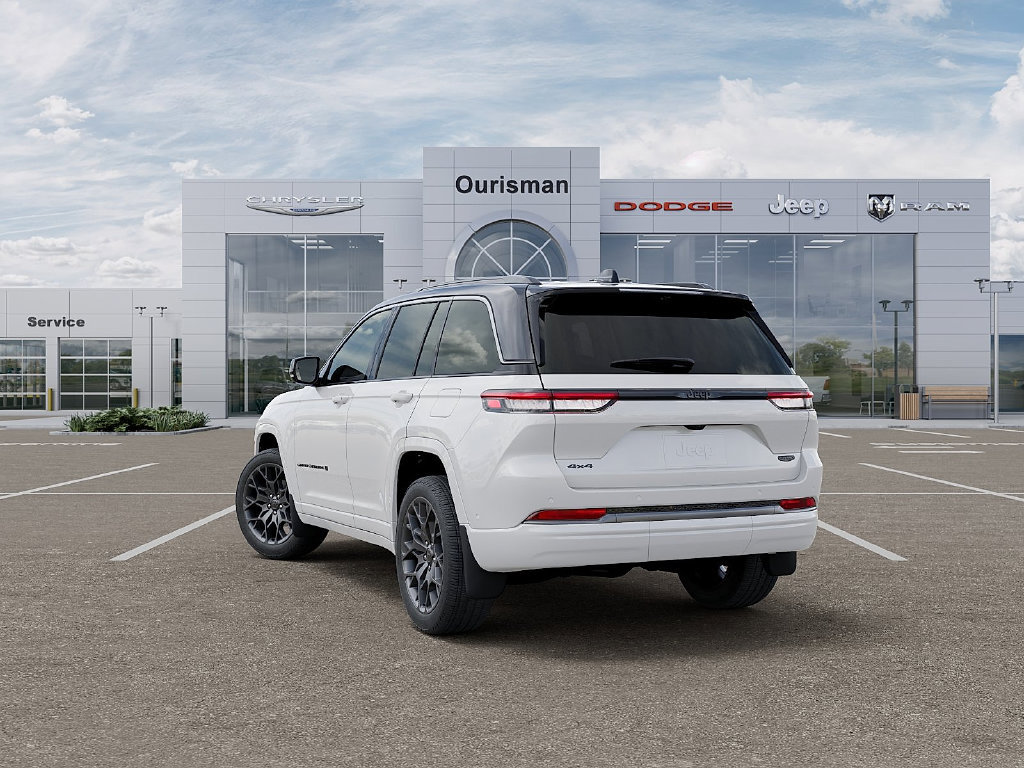 New 2027 Jeep Grand Cherokee Summit AWD/4WD image 3