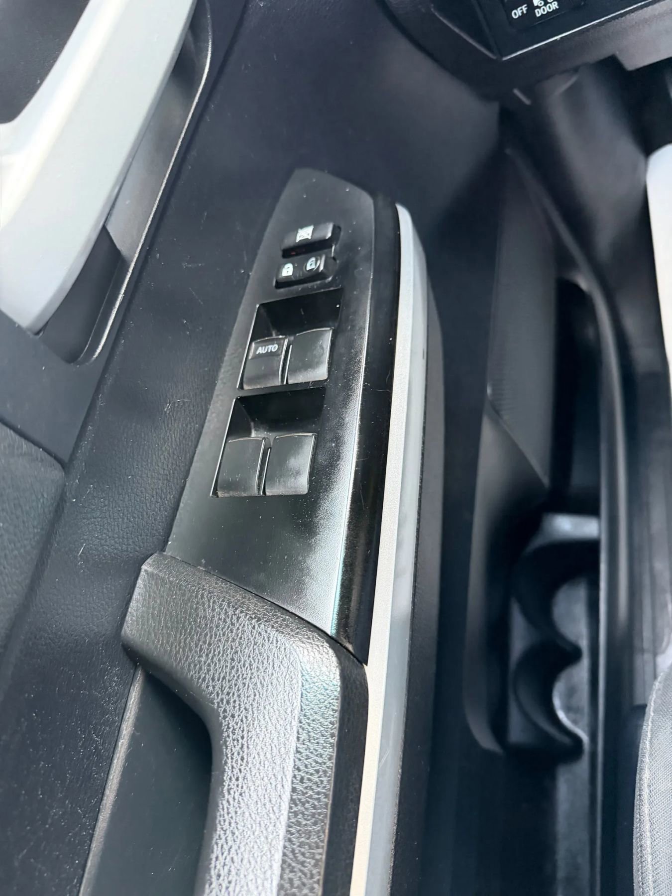 Used 2014 Toyota Tundra SR5 image 23