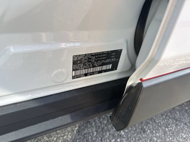 Used 2025 Toyota RAV4 LE FWD image 34