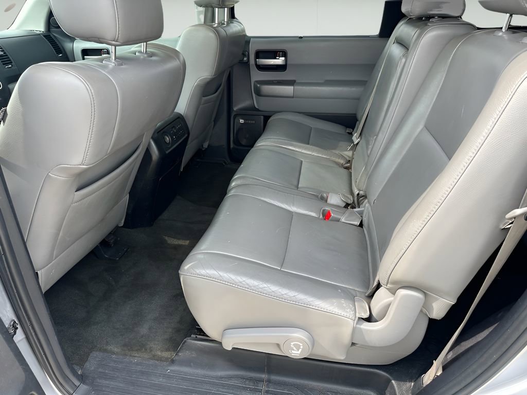 Used 2013 Toyota Sequoia Limited RWD image 27