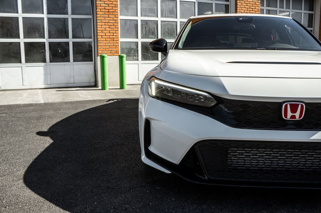 Used 2023 Honda Civic Type R image 35