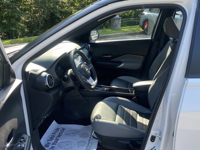 Used 2022 Nissan Kicks SR w/ Premium Package image 15