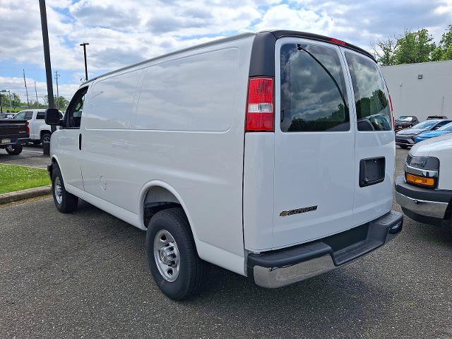 New 2026 Chevrolet Express 2500 w/ Driver Convenience Package RWD image 3