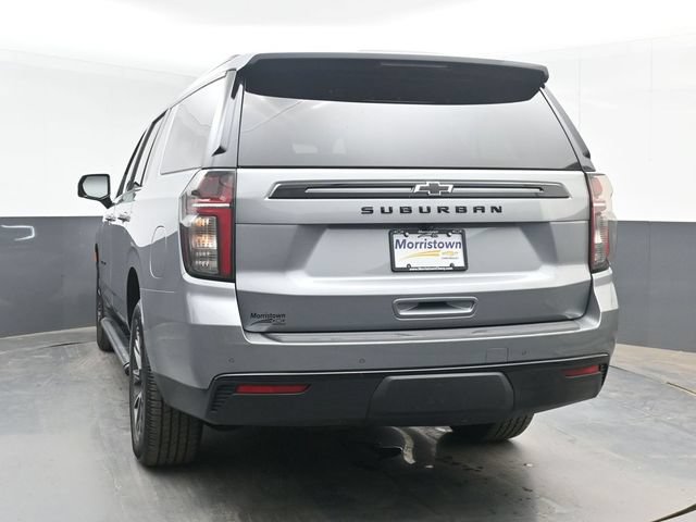Used 2023 Chevrolet Suburban Z71 w/ Luxury Package AWD/4WD image 12