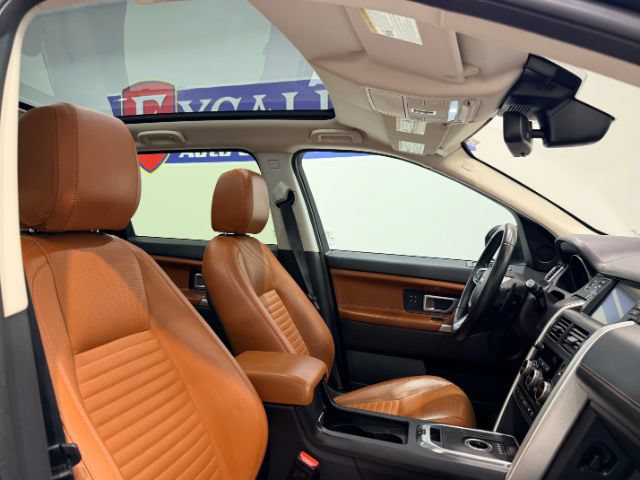 Used 2016 Land Rover Discovery Sport HSE Luxury AWD/4WD image 12