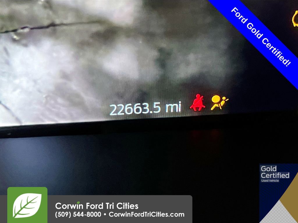 Used 2025 Ford F150 Lariat image 2