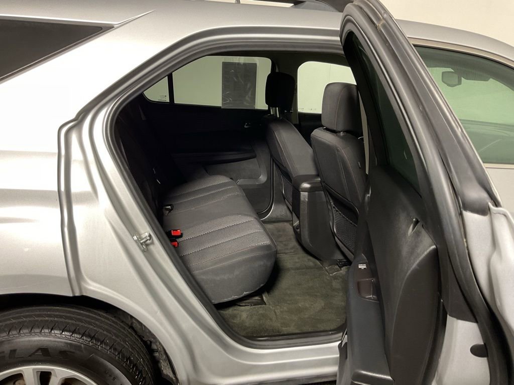 Used 2016 Chevrolet Equinox LT w/ Convenience Package image 32