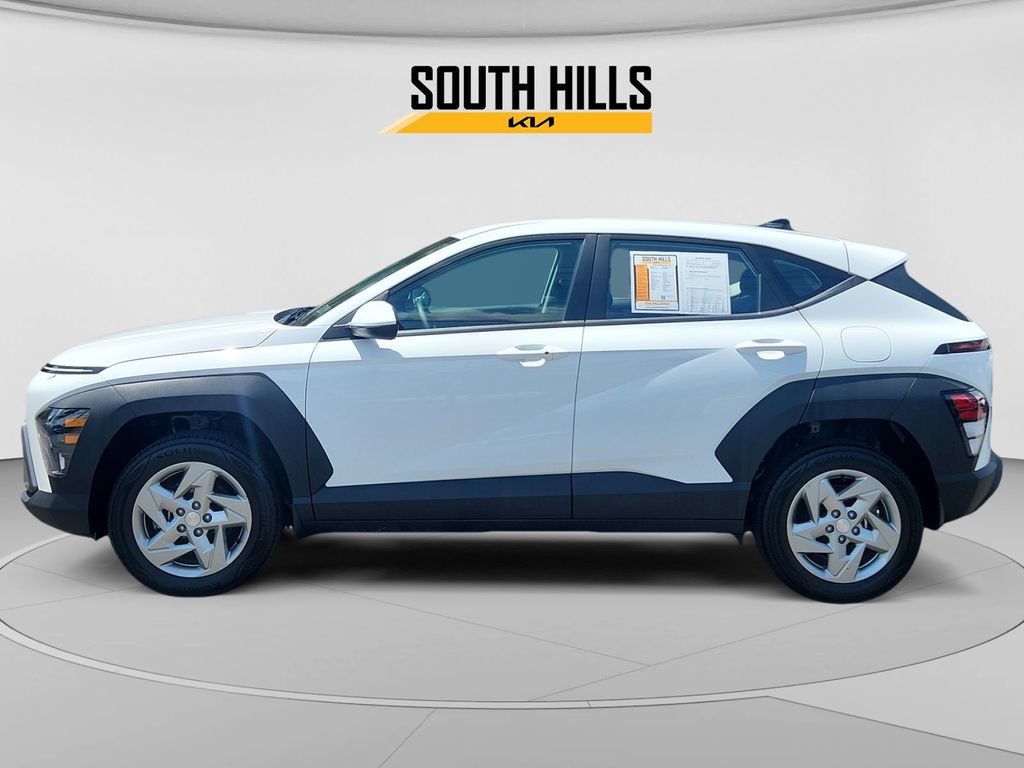 Used 2025 Hyundai Kona SE AWD/4WD image 2