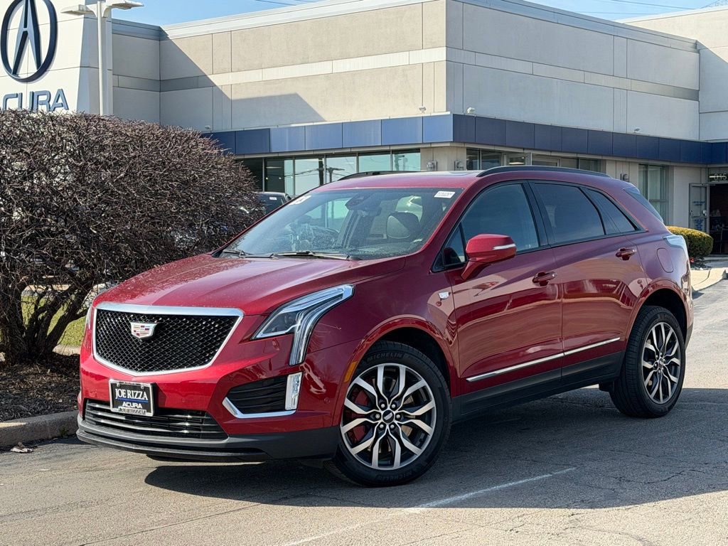 Used 2023 Cadillac XT5 Sportv w/ Technology Package image 1